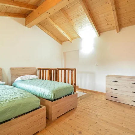 Hébergement de vacances Cozy In Tribogna With Wifi