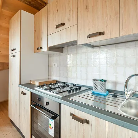 Cozy In Tribogna With Wifi