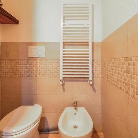 Cozy In Tribogna With Wifi