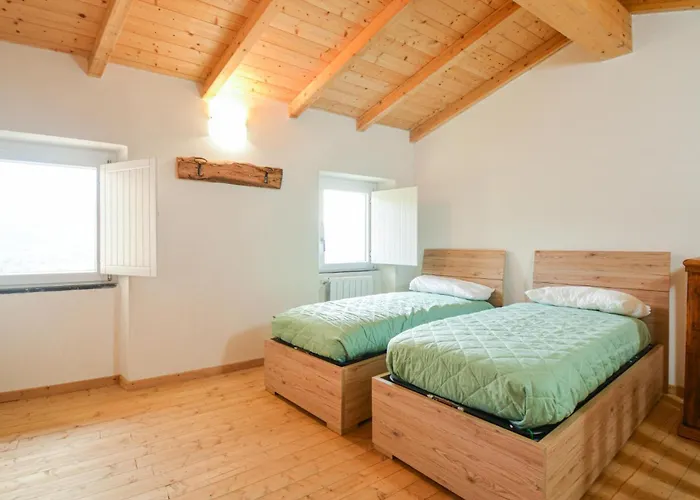 Сasa de vacaciones Cozy In Tribogna With Wifi *
